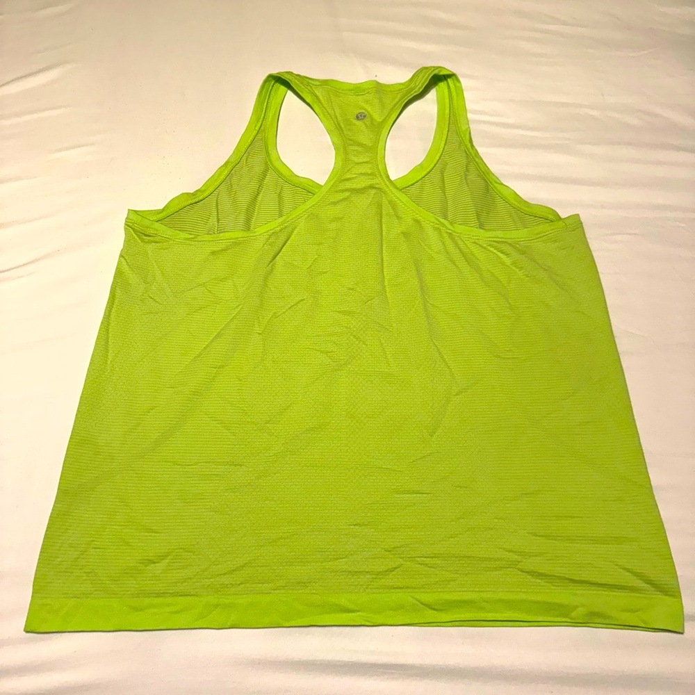 Lululemon Swiftly Tech Racerback Tank Top 2.0 hip length